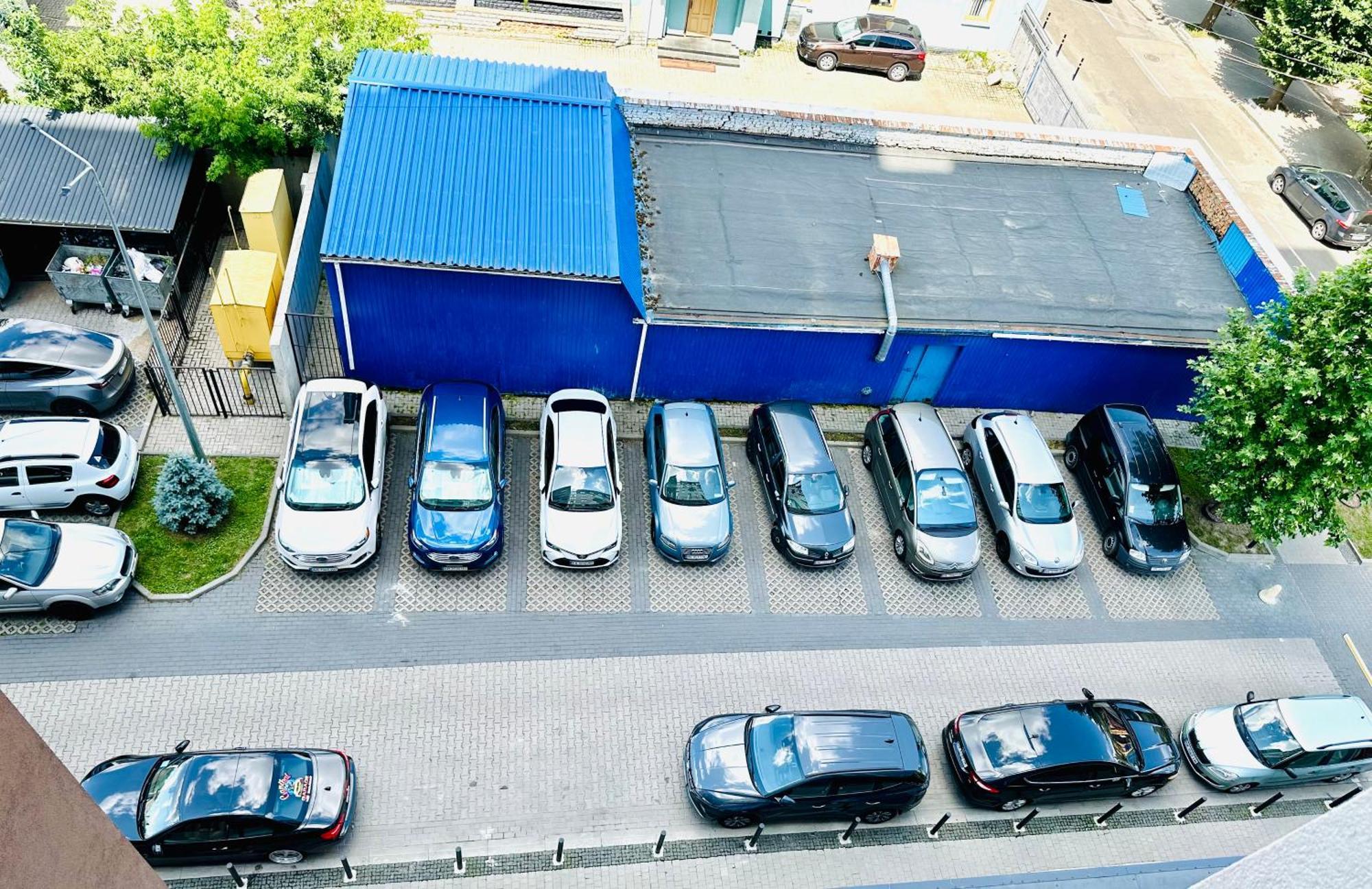 Comfortable Apartments With A Coffee Machine In The City Centre, Zlata Plaza Rivne Exterior photo