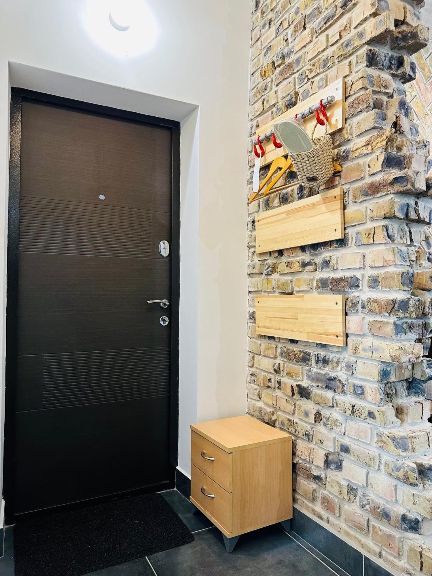 Comfortable Apartments With A Coffee Machine In The City Centre, Zlata Plaza Rivne Exterior photo